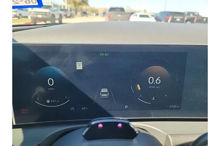 $27997 : Hyundai TUCSON 2025 SEL Conv image 5