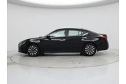 $20998 : Nissan Altima 2023 2.5 SV 4d thumbnail