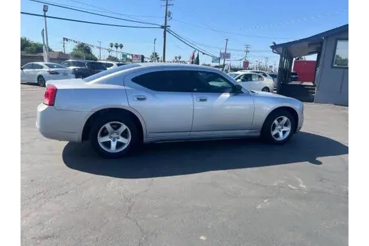 $7999 : 2009 Charger SE image 5