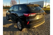 $16333 : Ford Escape 2020 AWD S 4dr S thumbnail