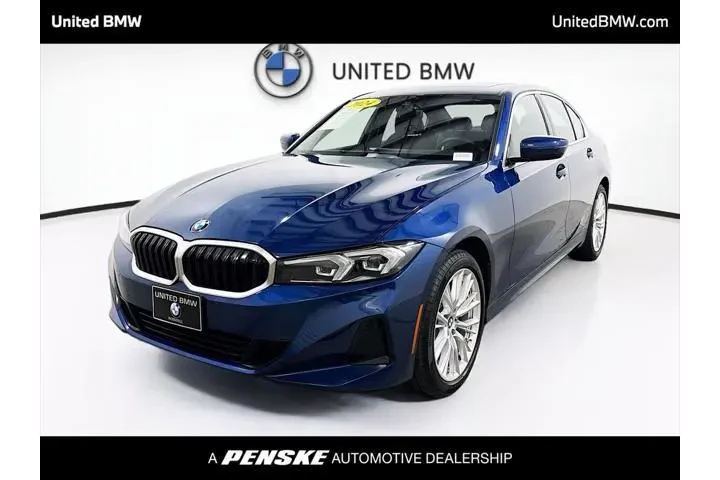 $37495 : BMW 3 Series 2024 AWD 330i x image 1
