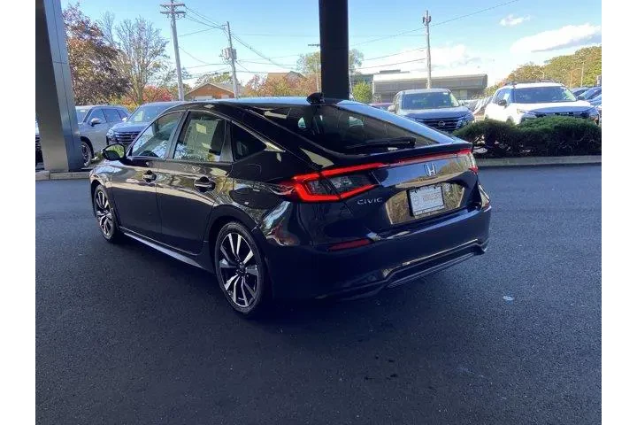 Honda Civic 2023 EX-L 4dr Ha image 6
