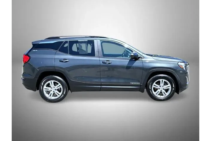 $15495 : GMC Terrain 2021 4x4 SLE 4dr image 4