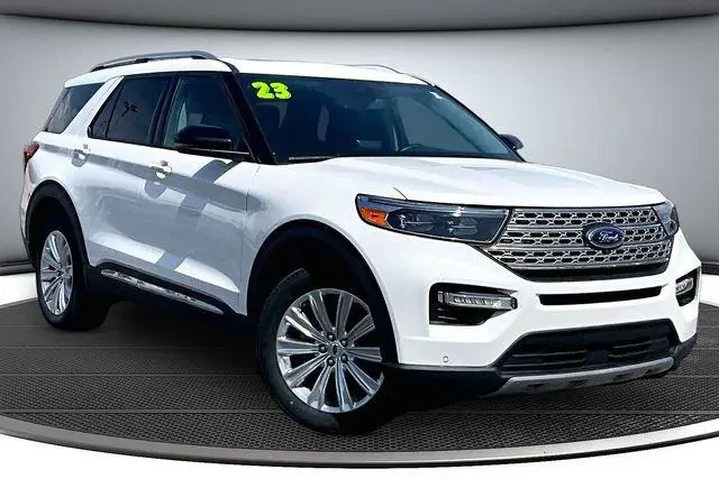 $35500 : Ford Explorer 2023 AWD Limit image 3