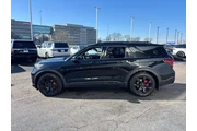 $28985 : Ford Explorer 2020 AWD ST 4d thumbnail
