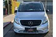 $22988 : 2016 Metris Passenger Van RWD thumbnail