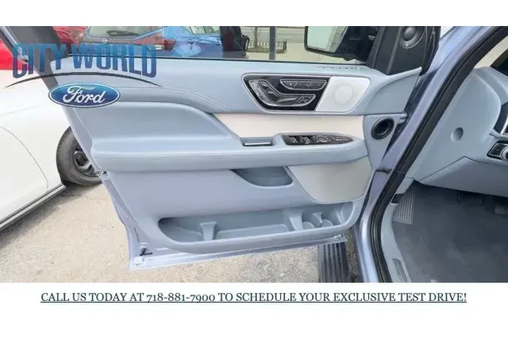 $36998 : Lincoln Navigator 2019 4x4 B image 6