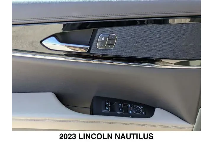 $35995 : Lincoln Nautilus 2023 AWD St image 10