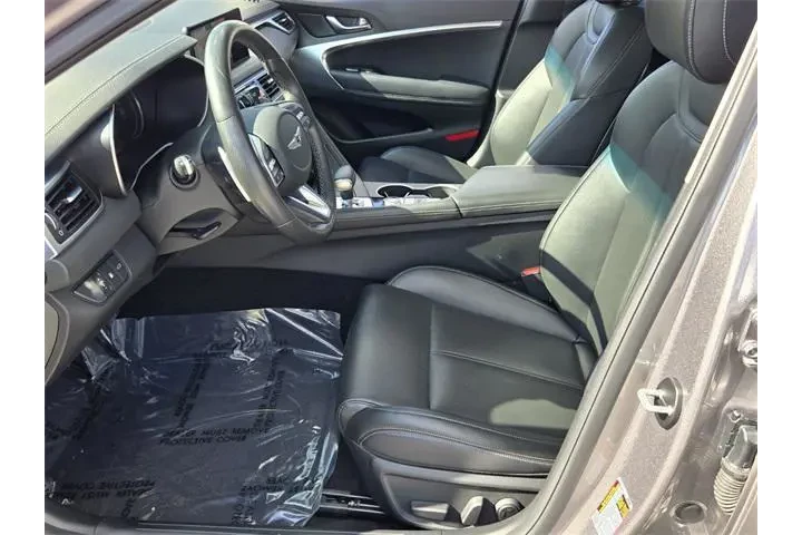 $26998 : Genesis G70 2023 2.0T 4dr Se image 9