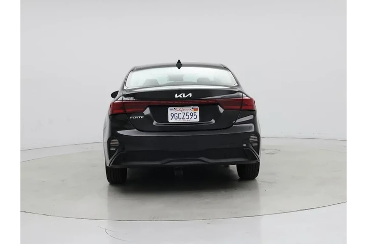 $19998 : Kia Forte 2023 LXS 4dr Sedan image 6