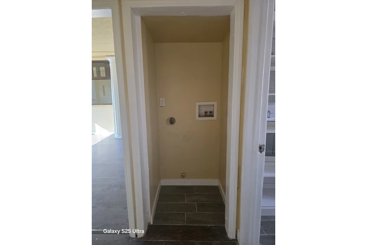 $2995 : Casa De Renta 3 BD, 2 BTH image 5