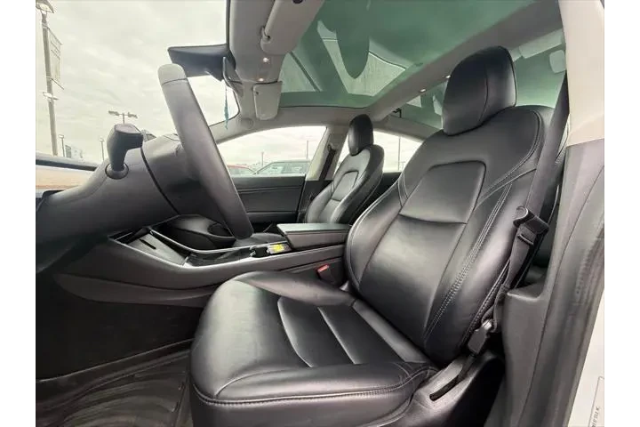 $17995 : Tesla Model 3 2020 AWD Long image 10