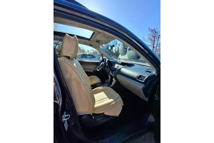 $9000 : 2017 Subaru Forester 2.5i PREM image 7