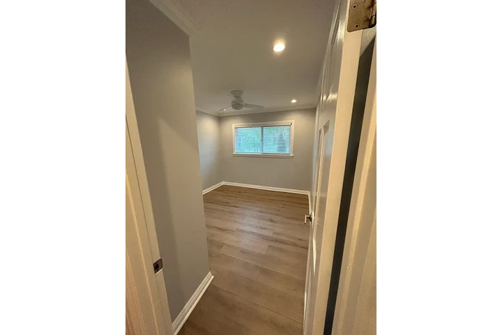 $800 : Hermosa casa... Torrance, CA image 4