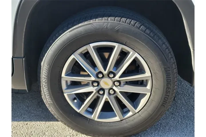 $24991 : Chevrolet Traverse 2023 LT L image 6