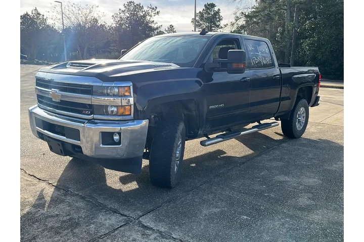 $35655 : Chevrolet Silverado 2500HD 2 image 1