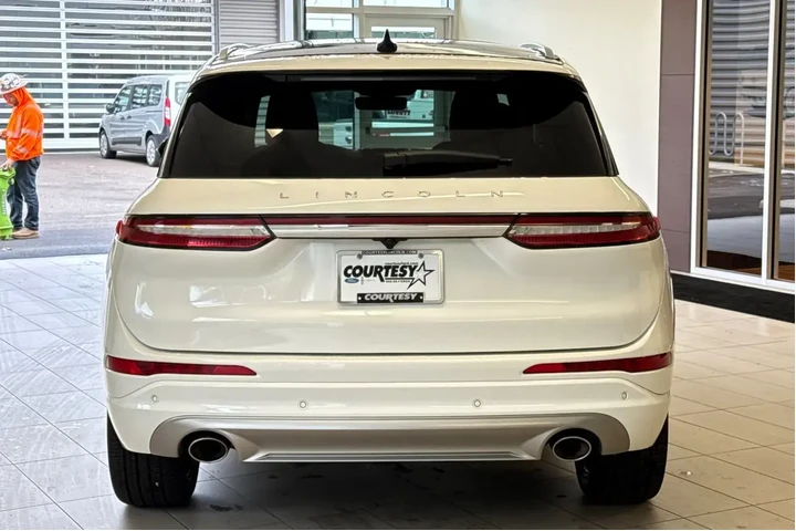 $30995 : Lincoln Corsair 2022 AWD Res image 5