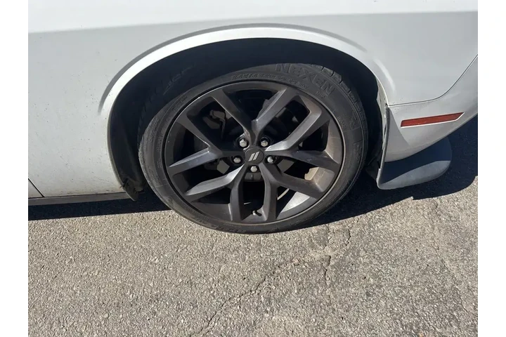 $22250 : Dodge Challenger 2021 GT 2dr image 4