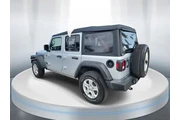 $24459 : Jeep Wrangler Unlimited 2022 thumbnail