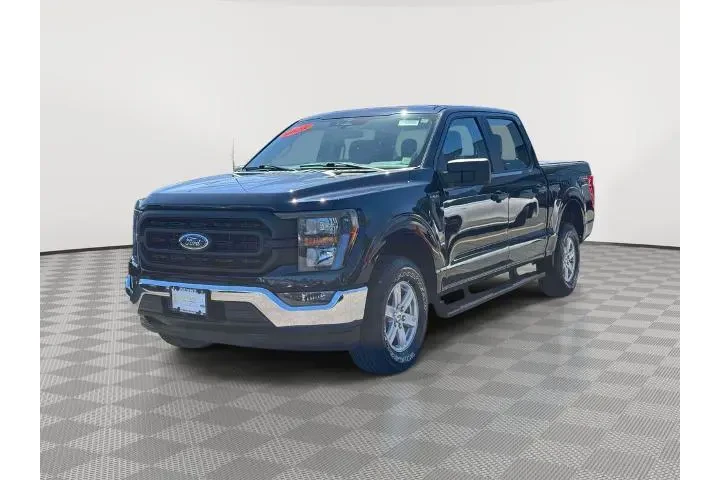 $37473 : Ford F-150 2023 4x4 XL 4dr S image 3