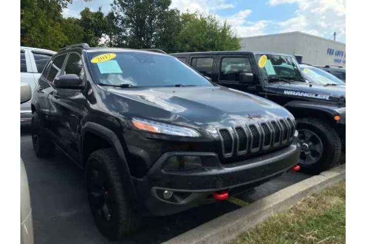 $15750 : 2017 Cherokee Trailhawk L Plus image 1
