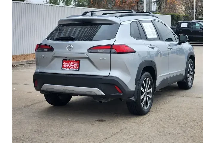 $26323 : Toyota Corolla Cross 2025 XL image 5