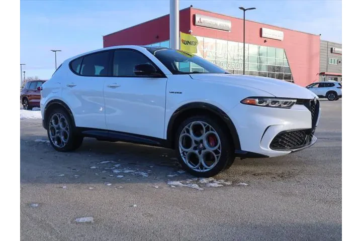 $26277 : Alfa Romeo Tonale Hybrid 202 image 2