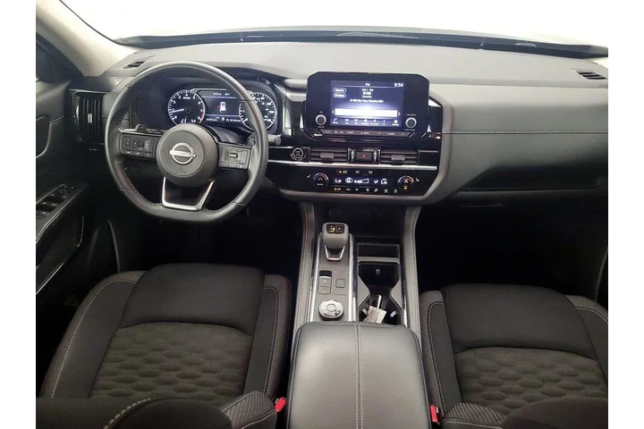 $30998 : Nissan Pathfinder 2023 AWD S image 9