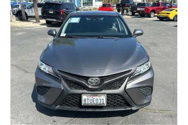 $16000 : Toyota Camry 2018 L 4dr Seda image 2