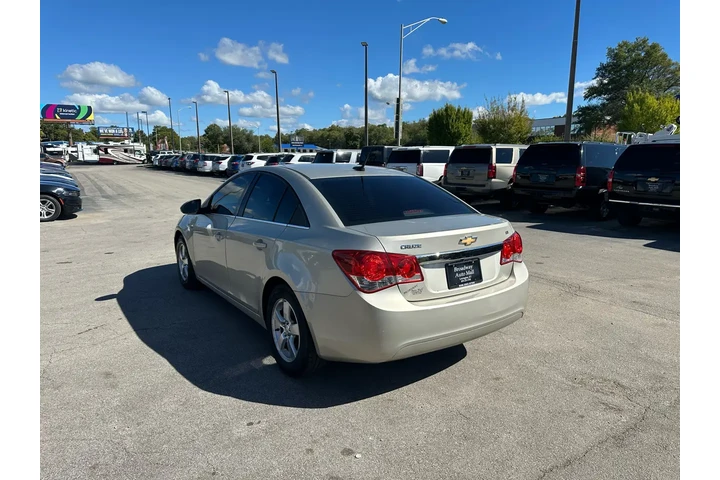 $6980 : 2014 Cruze 4dr Sdn Auto 1LT image 4