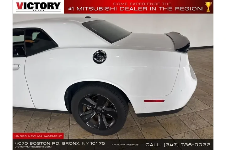 $16350 : Dodge Challenger 2023 SXT 2d image 7