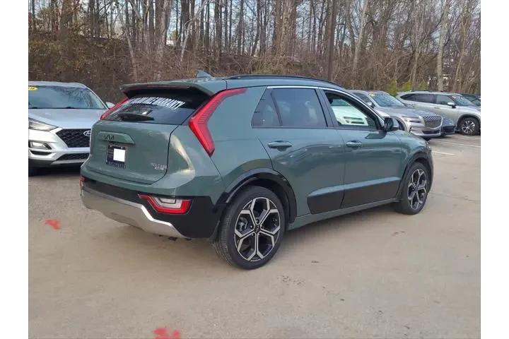 $23993 : Kia Niro Plug-In Hybrid 2023 image 7