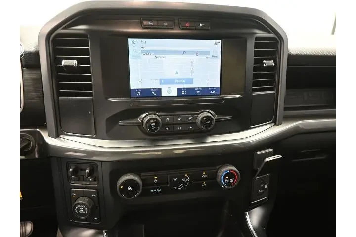 $36856 : Ford F-150 2023 4x4 XLT 4dr image 9