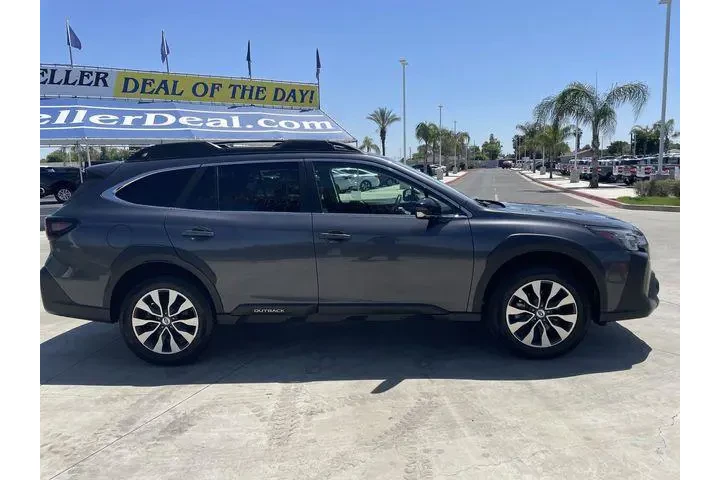 $30225 : Subaru Outback 2023 AWD Limi image 9