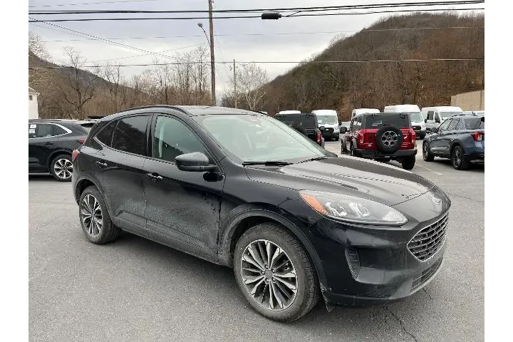 $15999 : Ford Escape 2022 AWD SE 4dr image 3