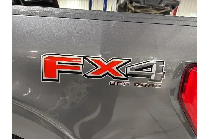 $32070 : Ford F-150 2021 4x4 Lariat 4 image 8