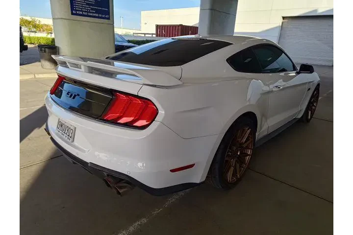 $29950 : Ford Mustang 2019 GT 2dr Fas image 5