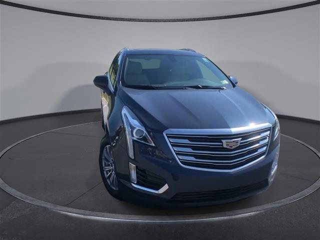 $24600 : PRE-OWNED 2018 CADILLAC XT5 L image 3