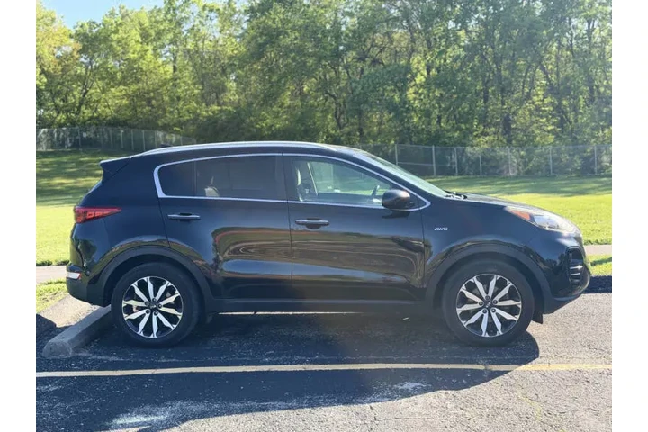 $8999 : 2017 Sportage EX image 5