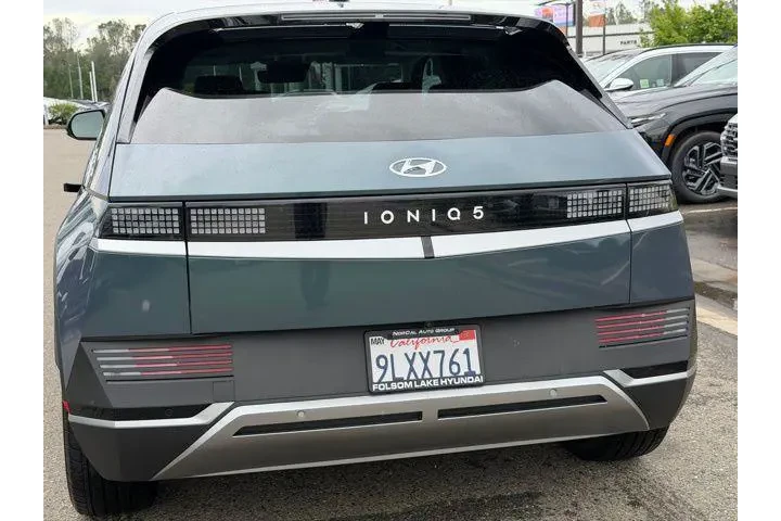 $25991 : Hyundai IONIQ 5 2024 SEL 4dr image 8