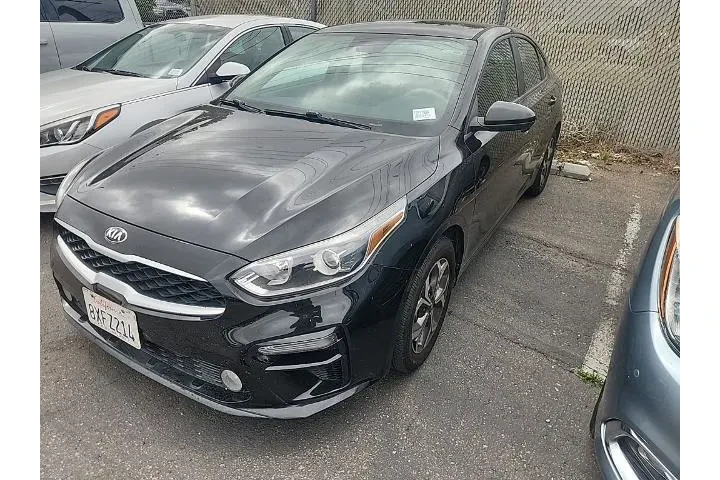 $14991 : Kia Forte 2021 FE 4dr Sedan image 3