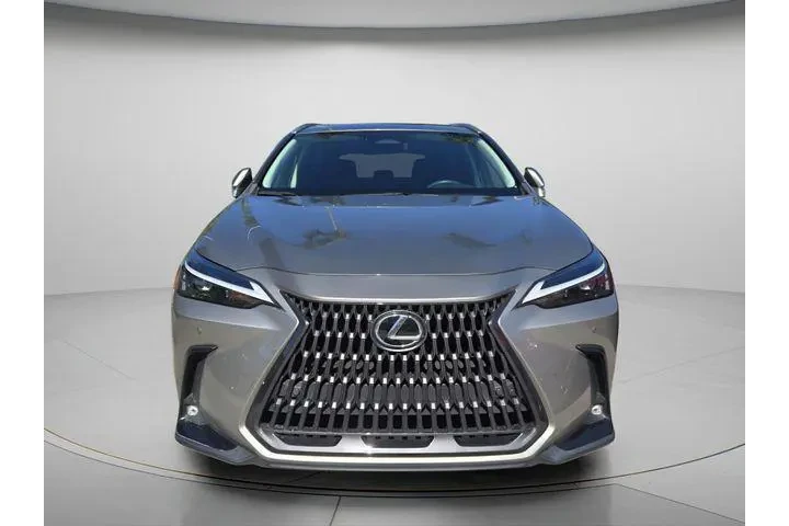 $36675 : Lexus NX 250 2024 Premium 4d image 3