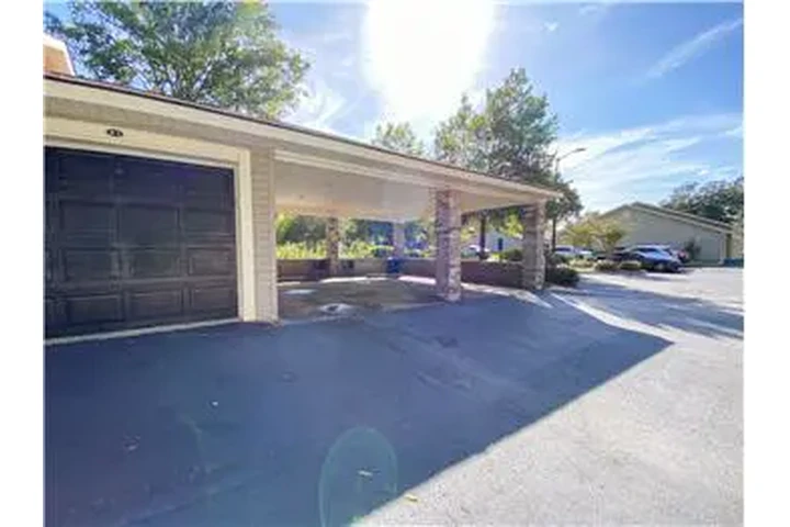 $1600 : Rental property with 2 bedro image 7