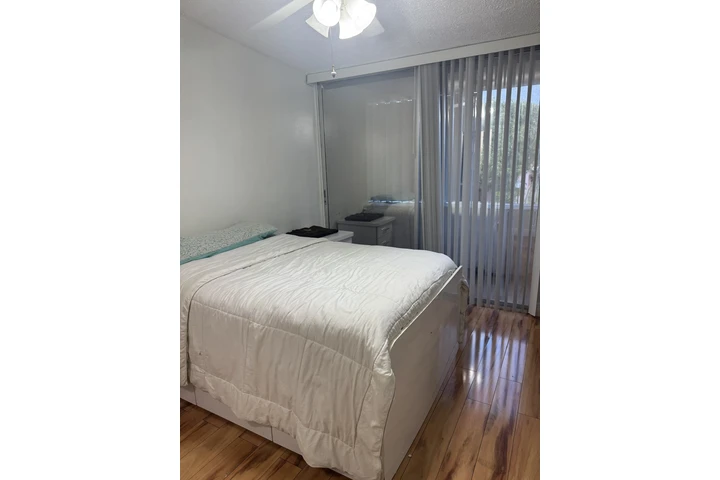 $1000 : Rentó Abitacion amoblada image 9