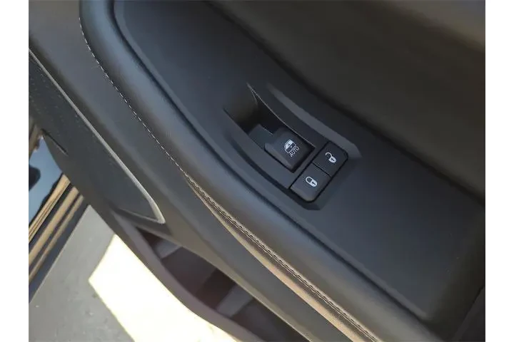 $24736 : Jeep Grand Cherokee 2022 4x4 image 10