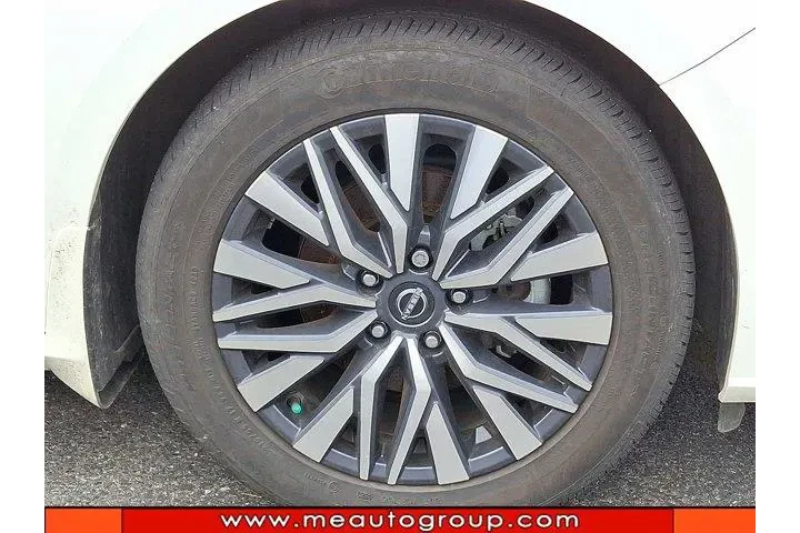 $19769 : Nissan Altima 2024 2.5 SV 4d image 4