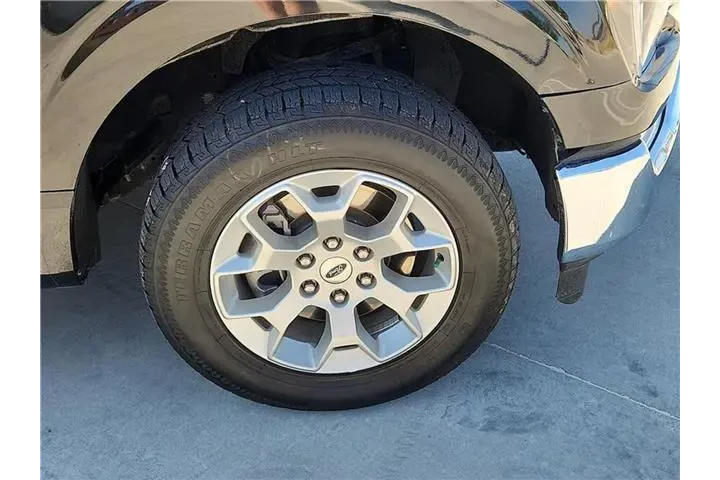 $37852 : Ford F-150 2023 4x2 XL 4dr S image 7