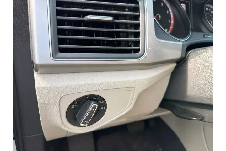 $17992 : Volkswagen Atlas 2019 V6 SE image 6