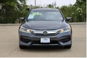 $14248 : Honda Accord 2016 LX 4dr Sed thumbnail