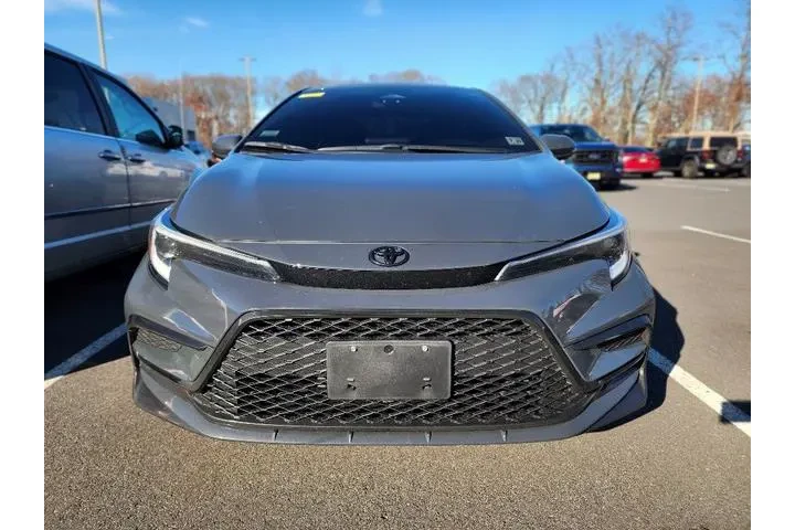 $22445 : Toyota Corolla 2024 SE 4dr S image 2